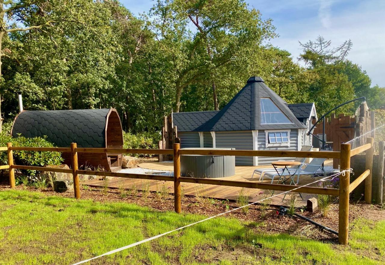 Luxe Finse Kota Met Jacuzzi En Saunabarrel De Zandhoef Eersel Exterior photo